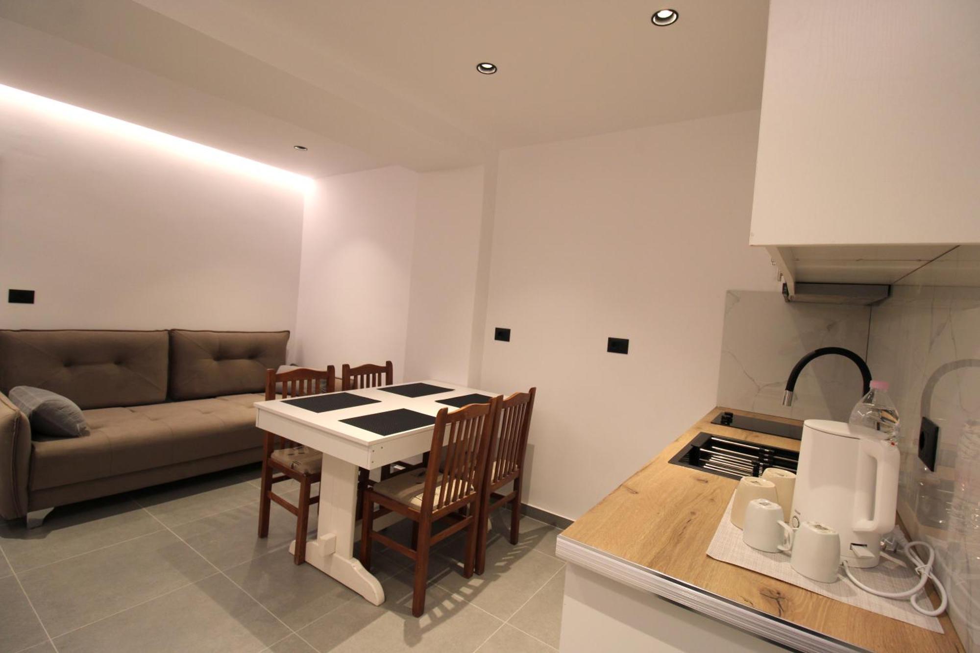 사밀 Melina'S Seaside Retreat 아파트 호텔 외부 사진