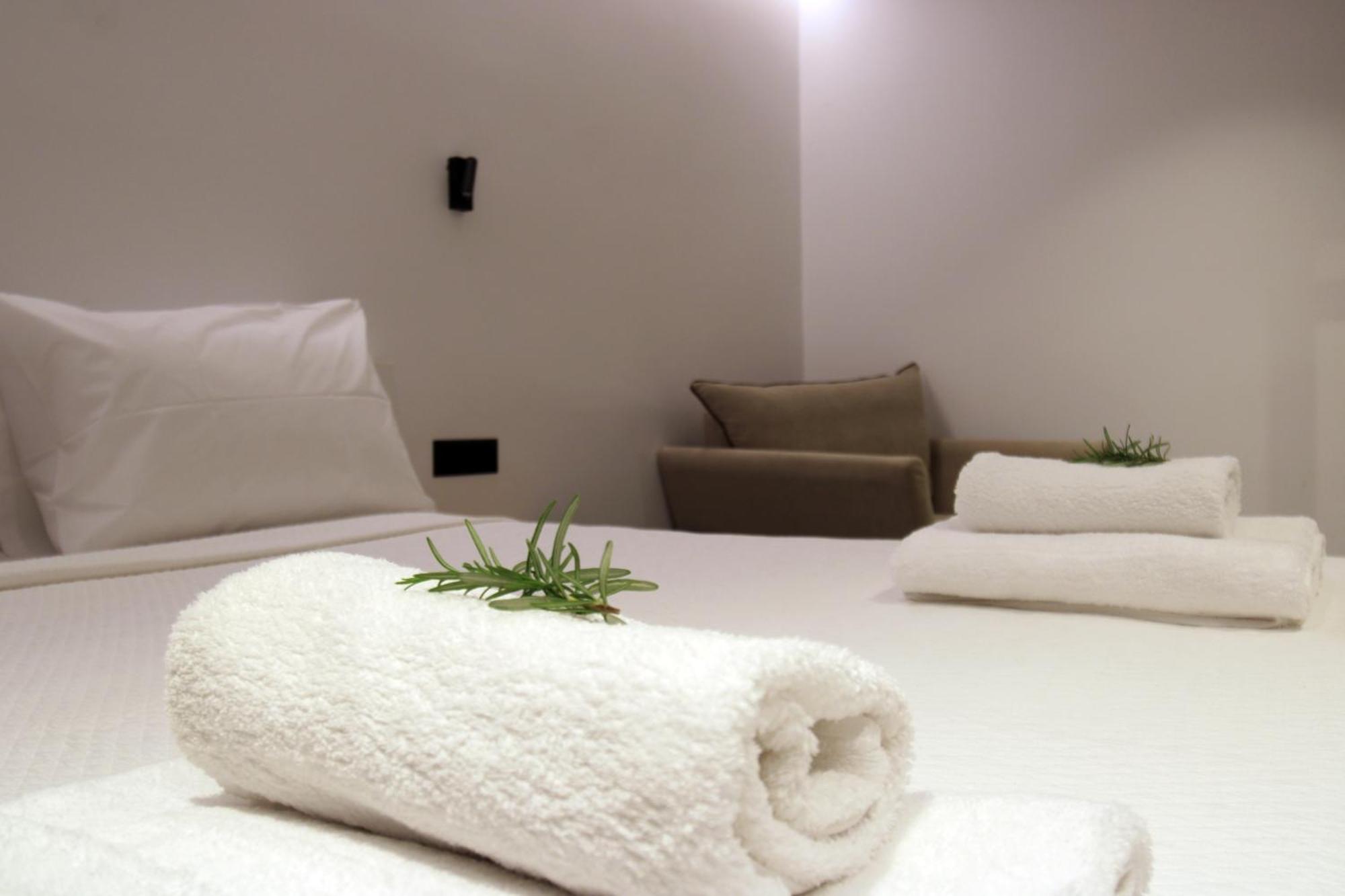 사밀 Melina'S Seaside Retreat 아파트 호텔 외부 사진