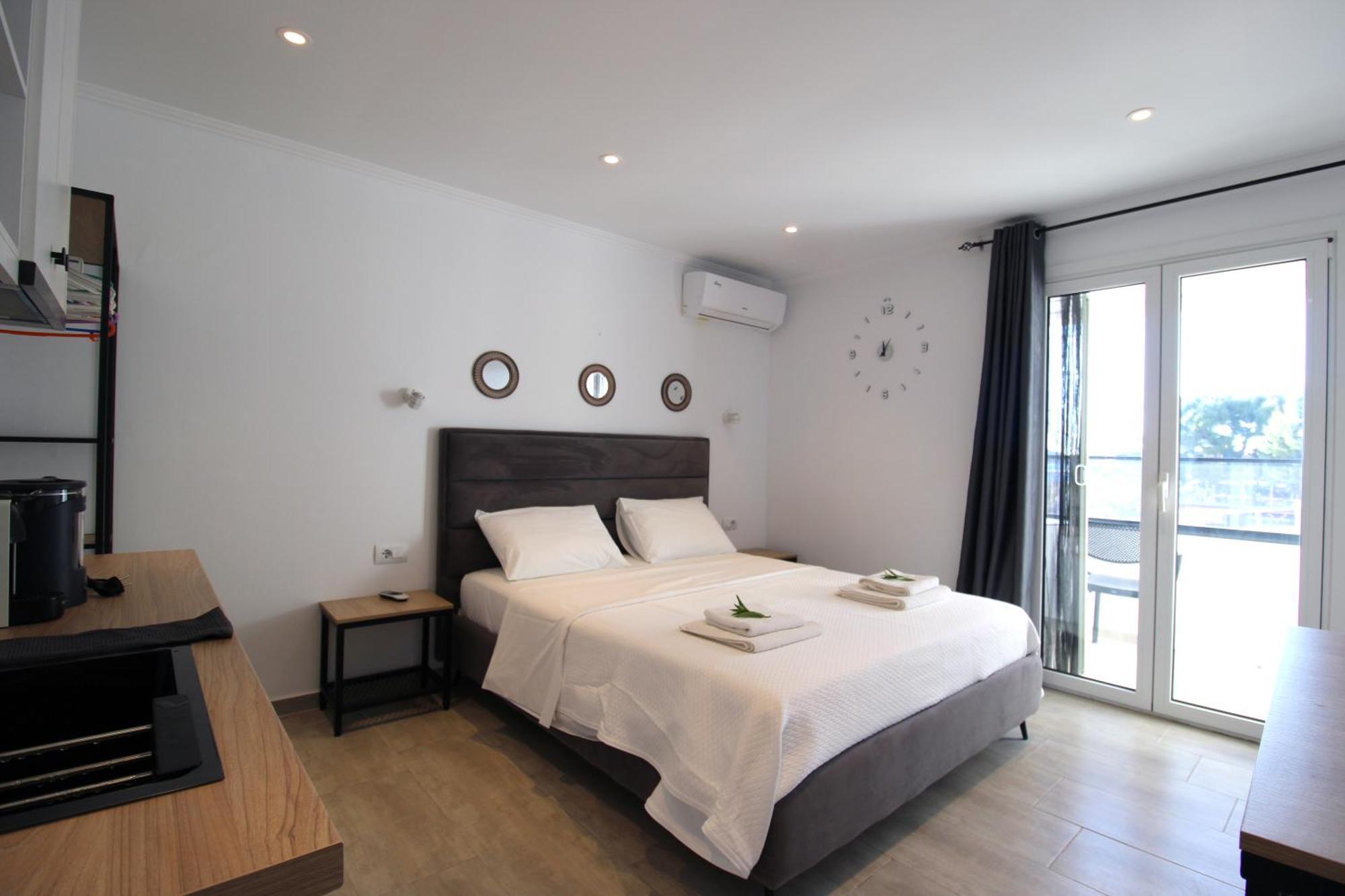 사밀 Melina'S Seaside Retreat 아파트 호텔 외부 사진
